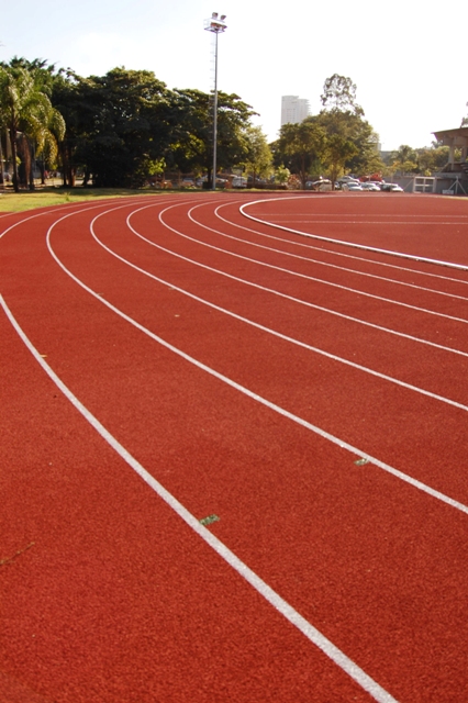 Pista de corrida de parede é lançada para Dia dos Pais - 30/07/2011 -  Folhinha - Folha de S.Paulo