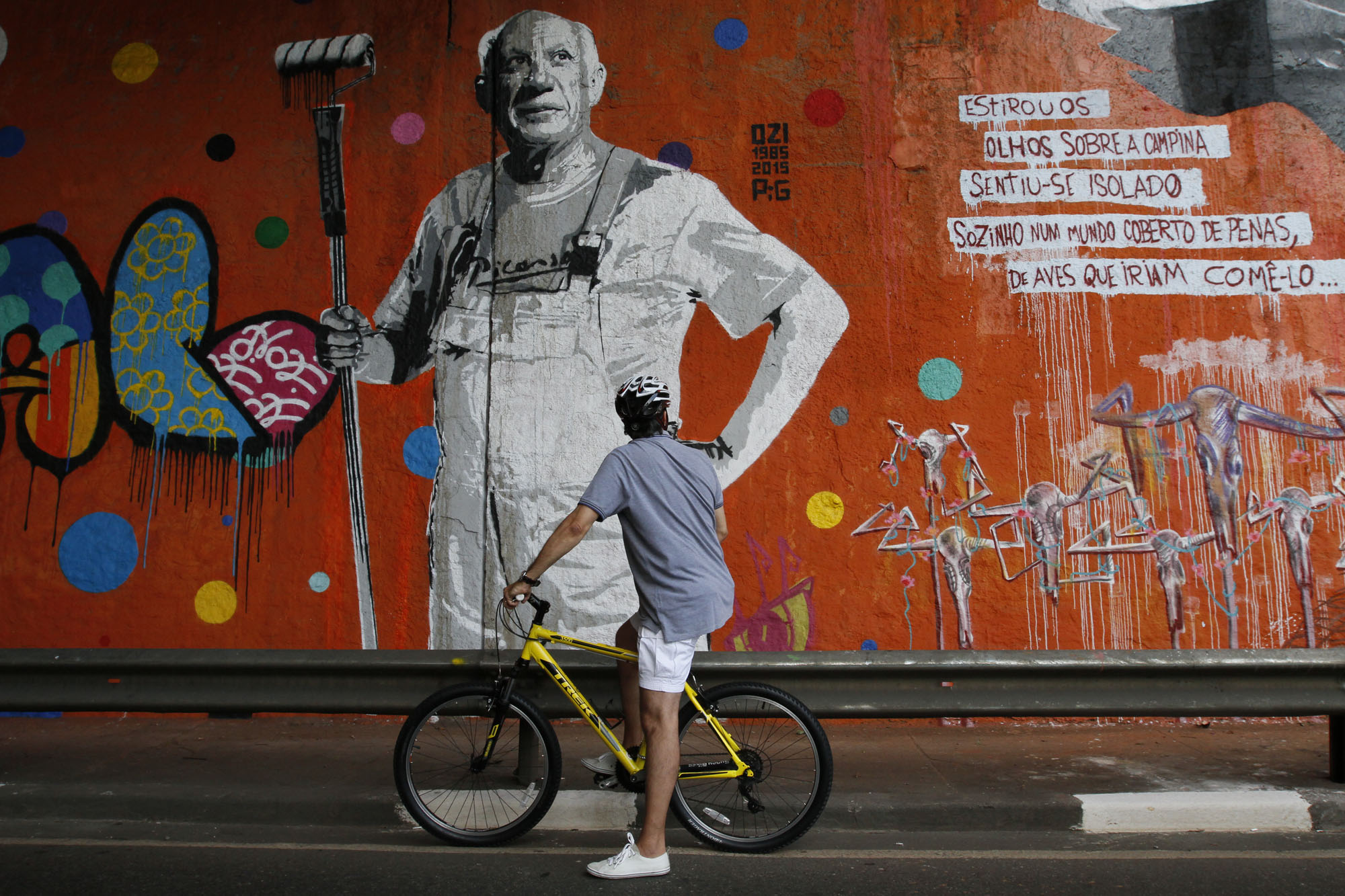 Resultado de imagem para imagem de grafite na  av. 23maio nacidade de são paulo