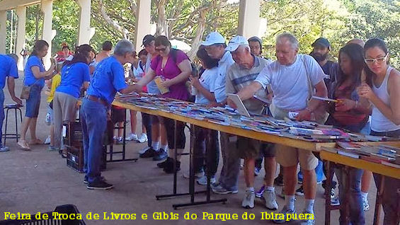 Feira de Troca de Livros e Gibis