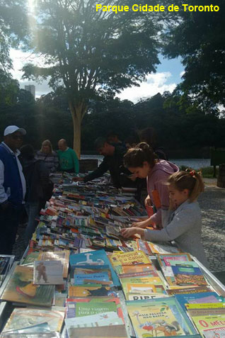 Feira de Troca de Livros e Gibis 