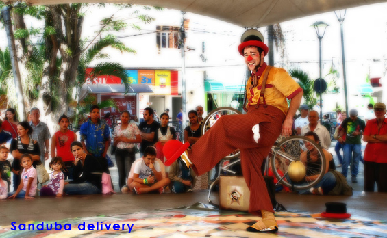 Sanduba Delivery - Artista: Duba Becker -  foto de Avelino Fernandes