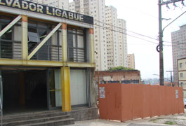 A Casa de Cultura Salvador Ligabue está em obras para receber um novo auditório, entre outras melhorias