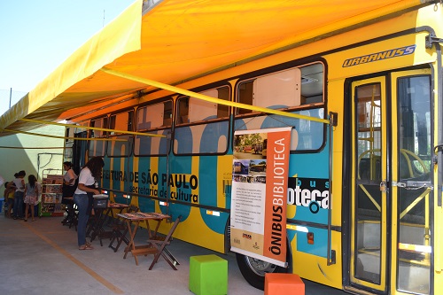 Ônibus-Biblioteca na UBS Iguaçu
