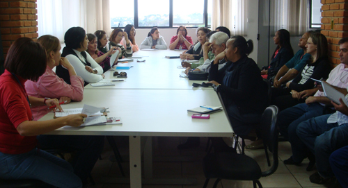 Última reunião preparatória para a Pré-Conferência Municipal da Mulher
