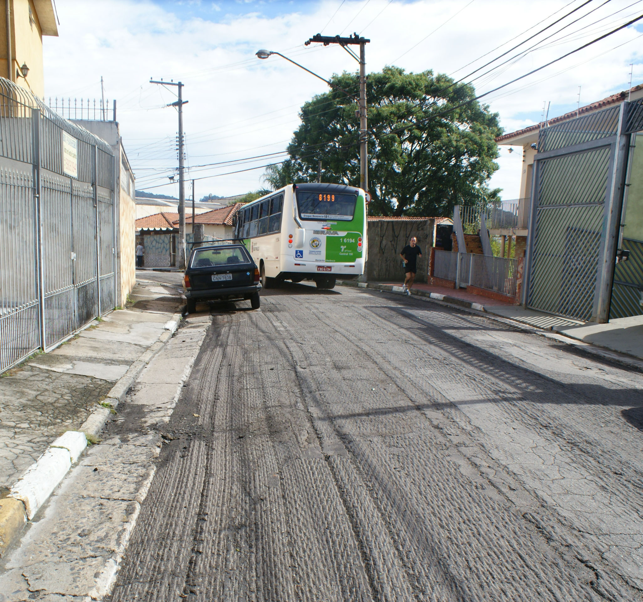 Recape na Rua Ribeirão Vermelho