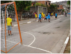Além dos clubes, algumas ruas da região também foram palco de muito esporte e lazer, como a rua Humberto Gomes Maia