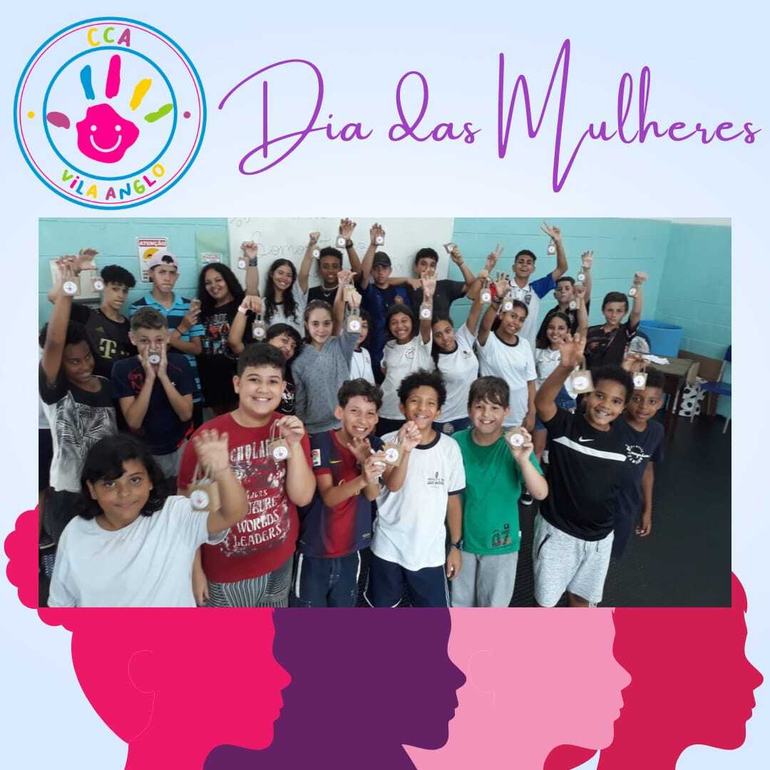 Crianças entregaram lembrancinhas para as mulheres