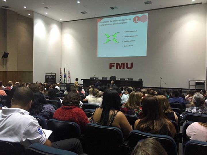Auditório da faculdade FMU recebe os participantes da primeira Roda de Conversa do Rede Sampa.