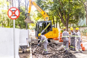 Prefeitura inicia construção de nova rede de drenagem em Pinheiros