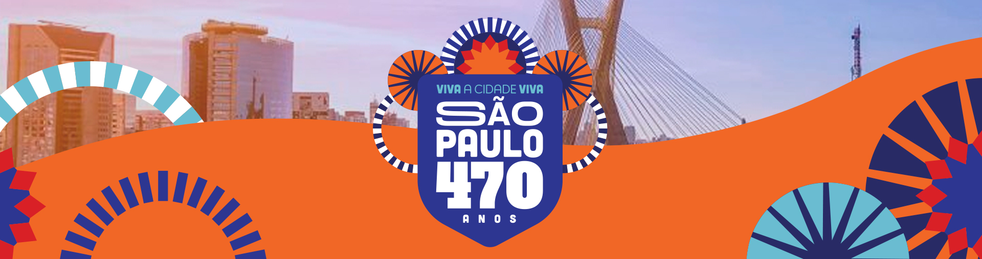 Na imagem consta o banner do aniversário da cidade de São Paulo.