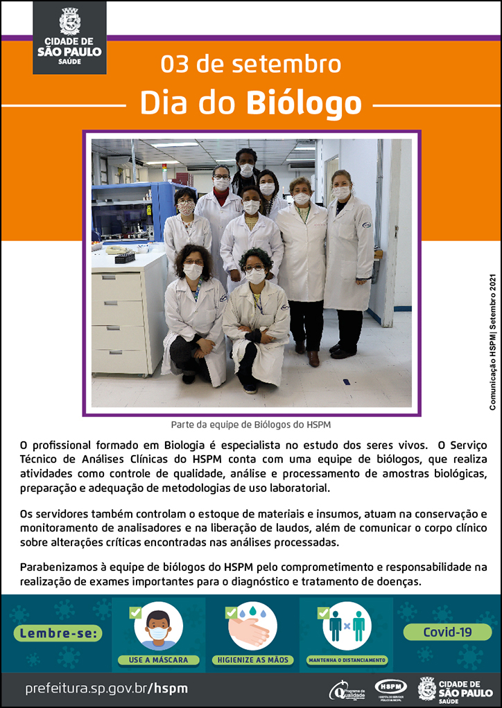 Foto de parte da equipe de biólogos no laboratório do HSPM, nove pessoas, sendo um homem, e todos de jaleco e máscara