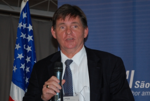 Cônsul Geral dos Estados Unidos em São Paulo, Dennis Hankins