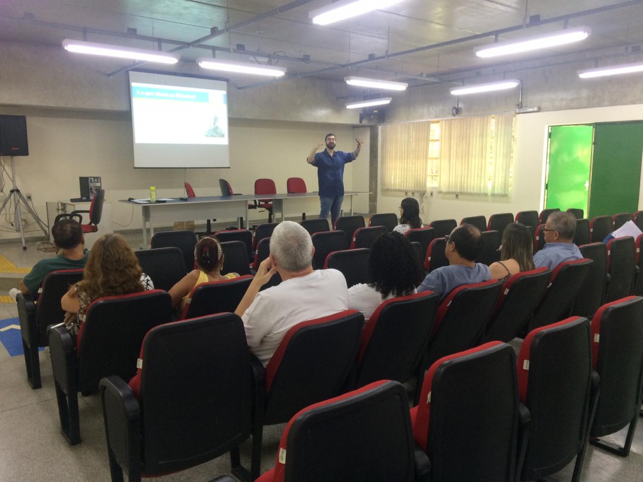 Servidores da subprefeitura da Vila Maria/Vila Guilherme participam de curso ministrado pela CGM