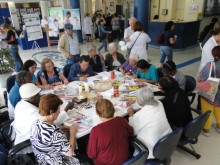 Participantes na Oficina de Artes