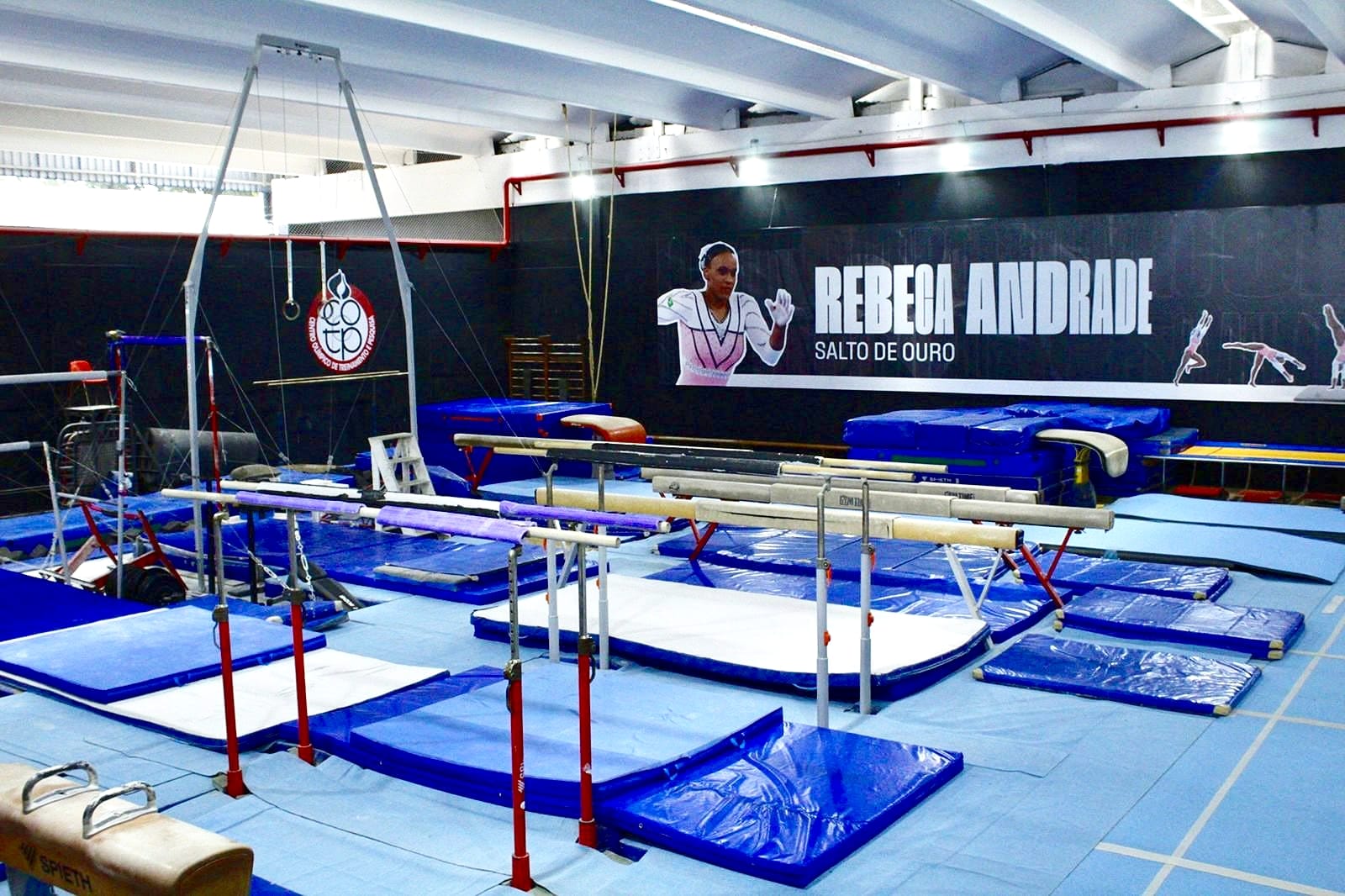 Na imagem, aparelhos de ginástica do Centro Olímpico de Treinamento e Pesquisa.