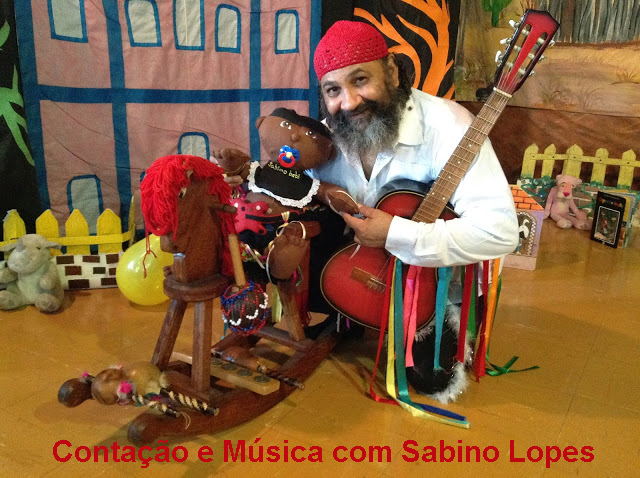 Contação e Música com Sabino Lopes