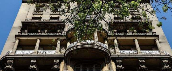 O Edifício Sampaio Moreira que é considerado o primeiro arranha-céu de São Paulo, abrirá para visitas dia 20 de agosto, às 9h, 11h, 13h e às 15 horas