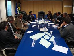DEFIS visita Delegacia Especial da Receita Federal: Crédito: Divulgação